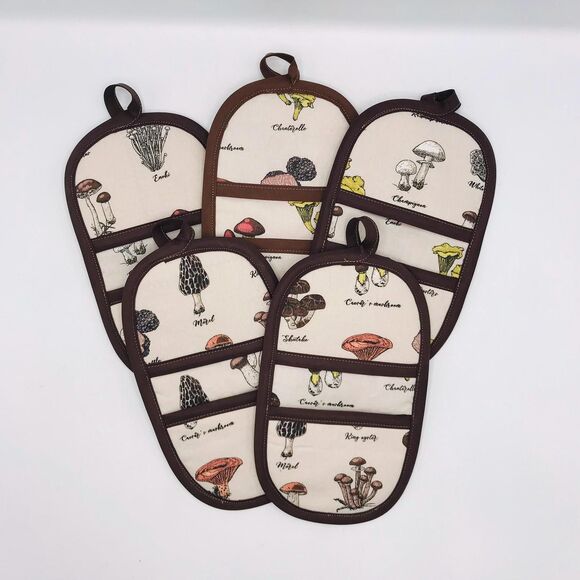 Finger Hotpad, Neutral Mushrooms, Cottage Core Kitchen, 8.5x5 Inches - Picture 5 of 5